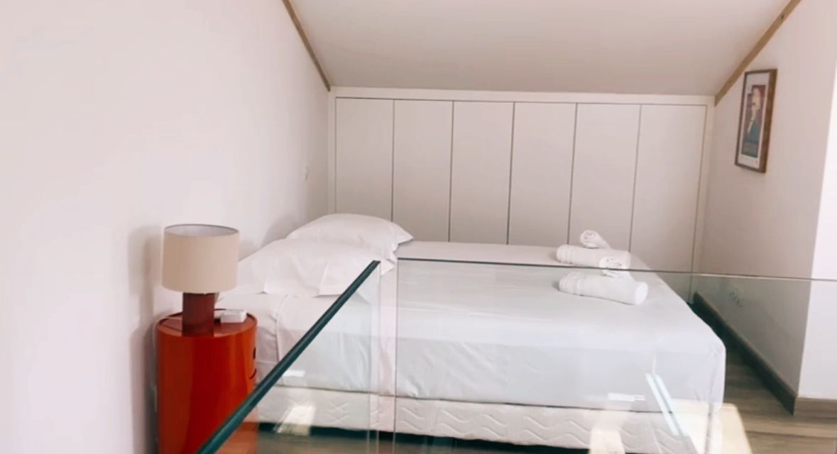 Haute corse&nbsp;Calvi &nbsp;Location&nbsp;Appart. 2 pi�ces&nbsp;Superbe appartement t2 meubl� au coeur de calvi